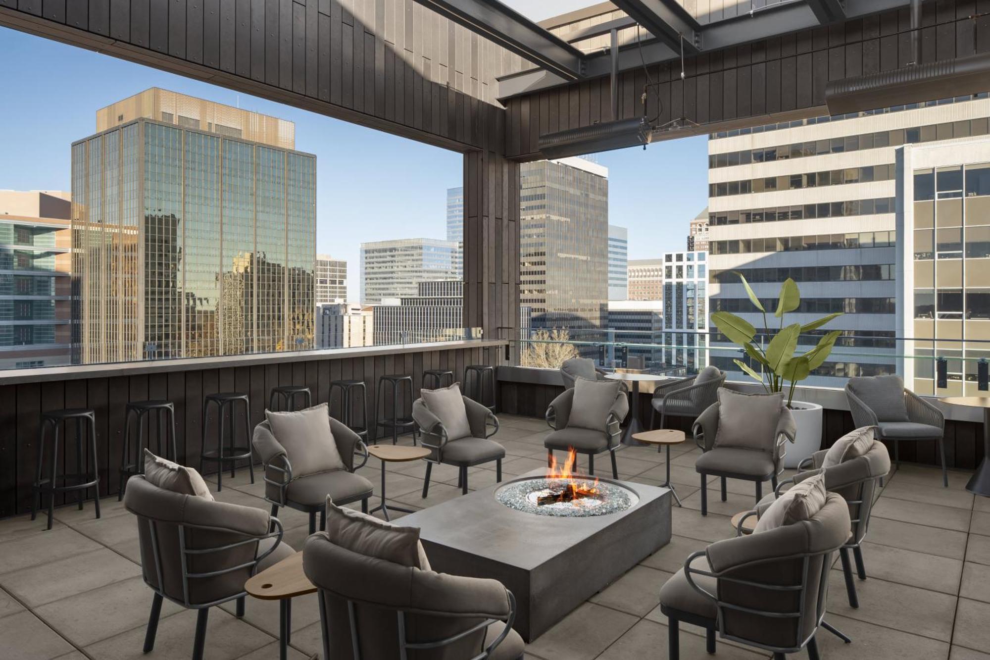 Ac Hotel By Marriott St. Louis Clayton Exterior foto