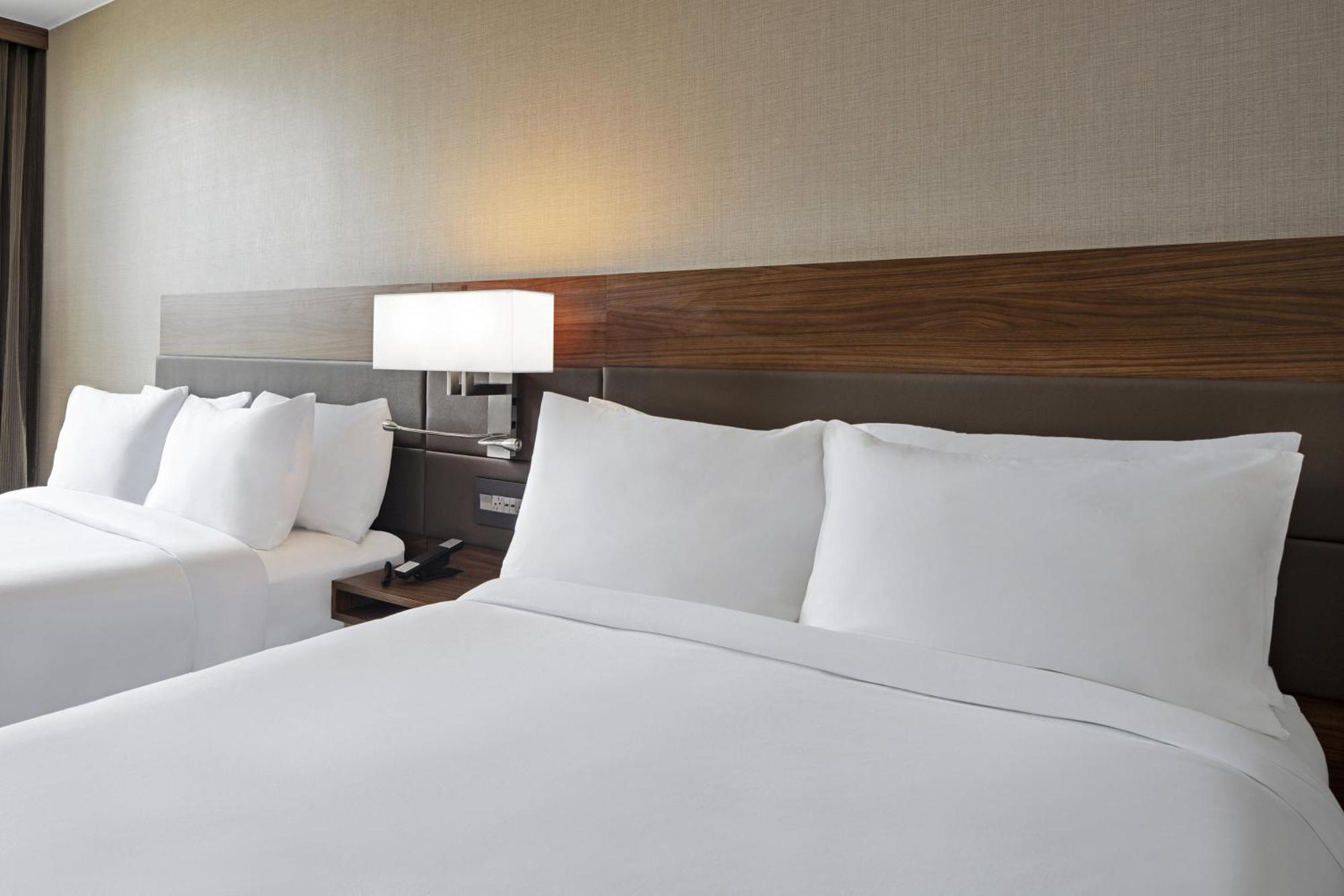 Ac Hotel By Marriott St. Louis Clayton Exterior foto